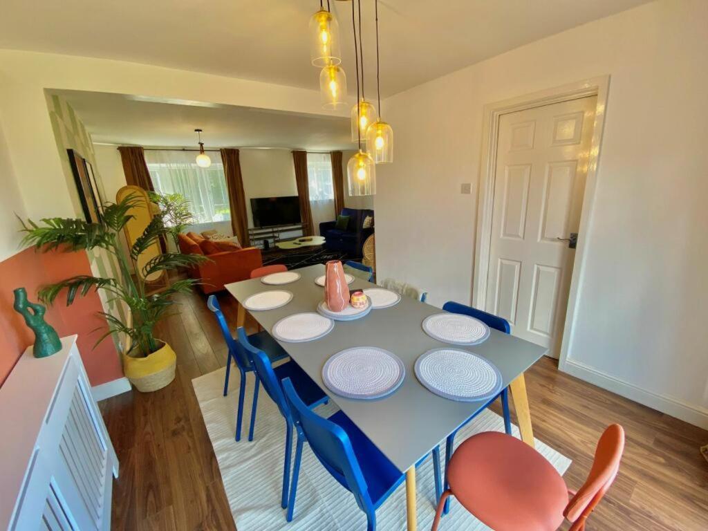 Coventry Huge 4Bed 2Bath Private Parking Nec By Empower Homes エクステリア 写真