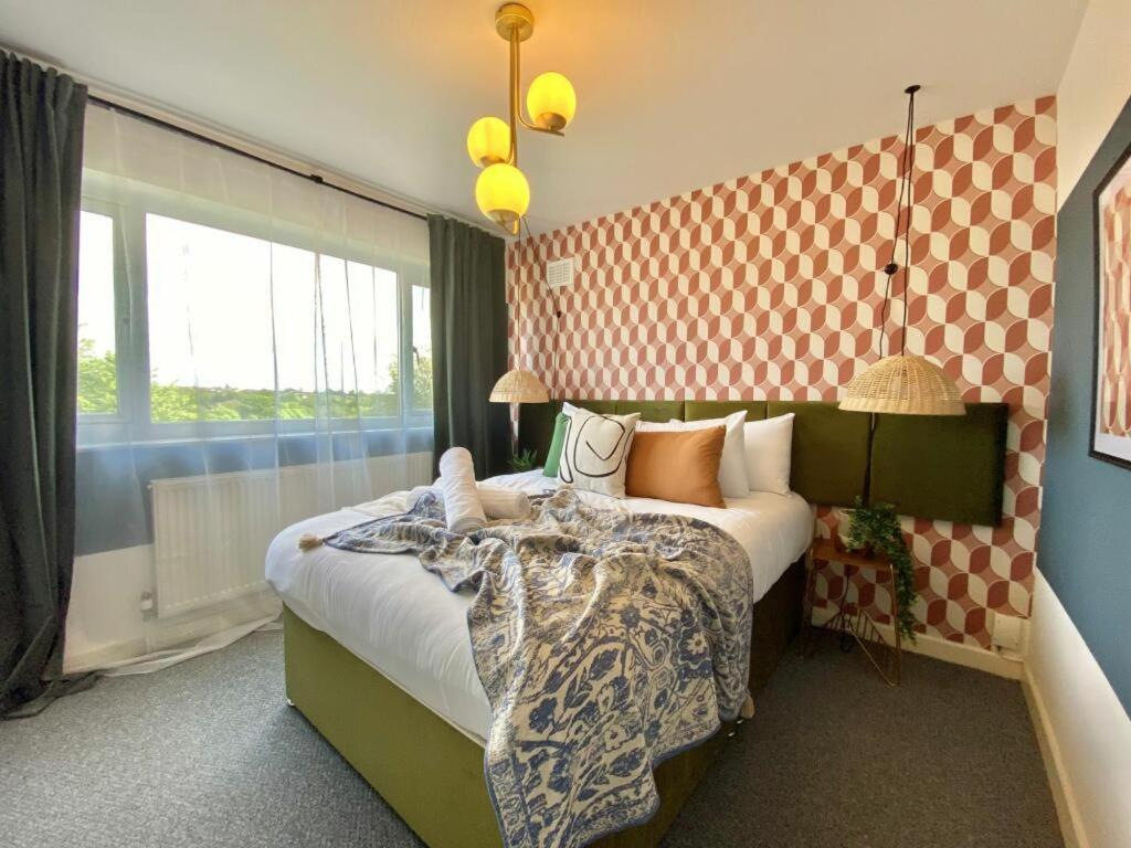 Coventry Huge 4Bed 2Bath Private Parking Nec By Empower Homes エクステリア 写真