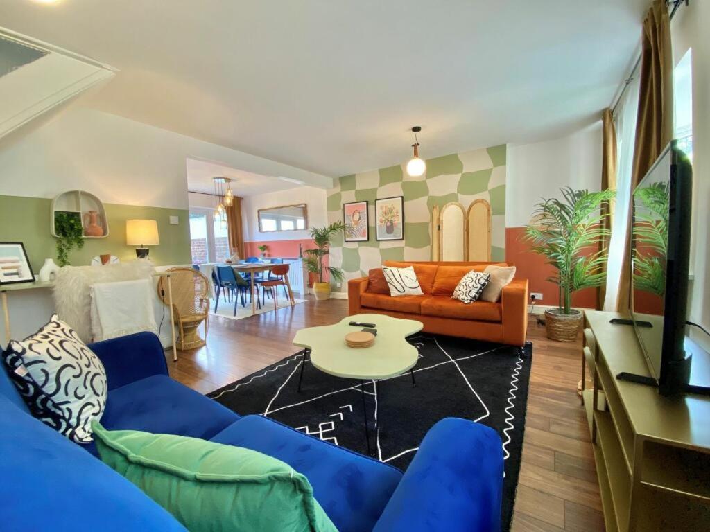 Coventry Huge 4Bed 2Bath Private Parking Nec By Empower Homes エクステリア 写真